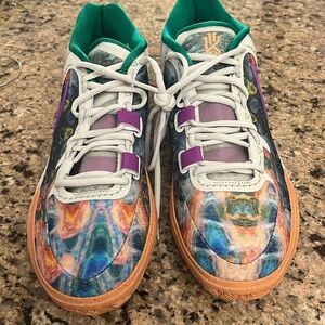 Nike air zoom sneakers